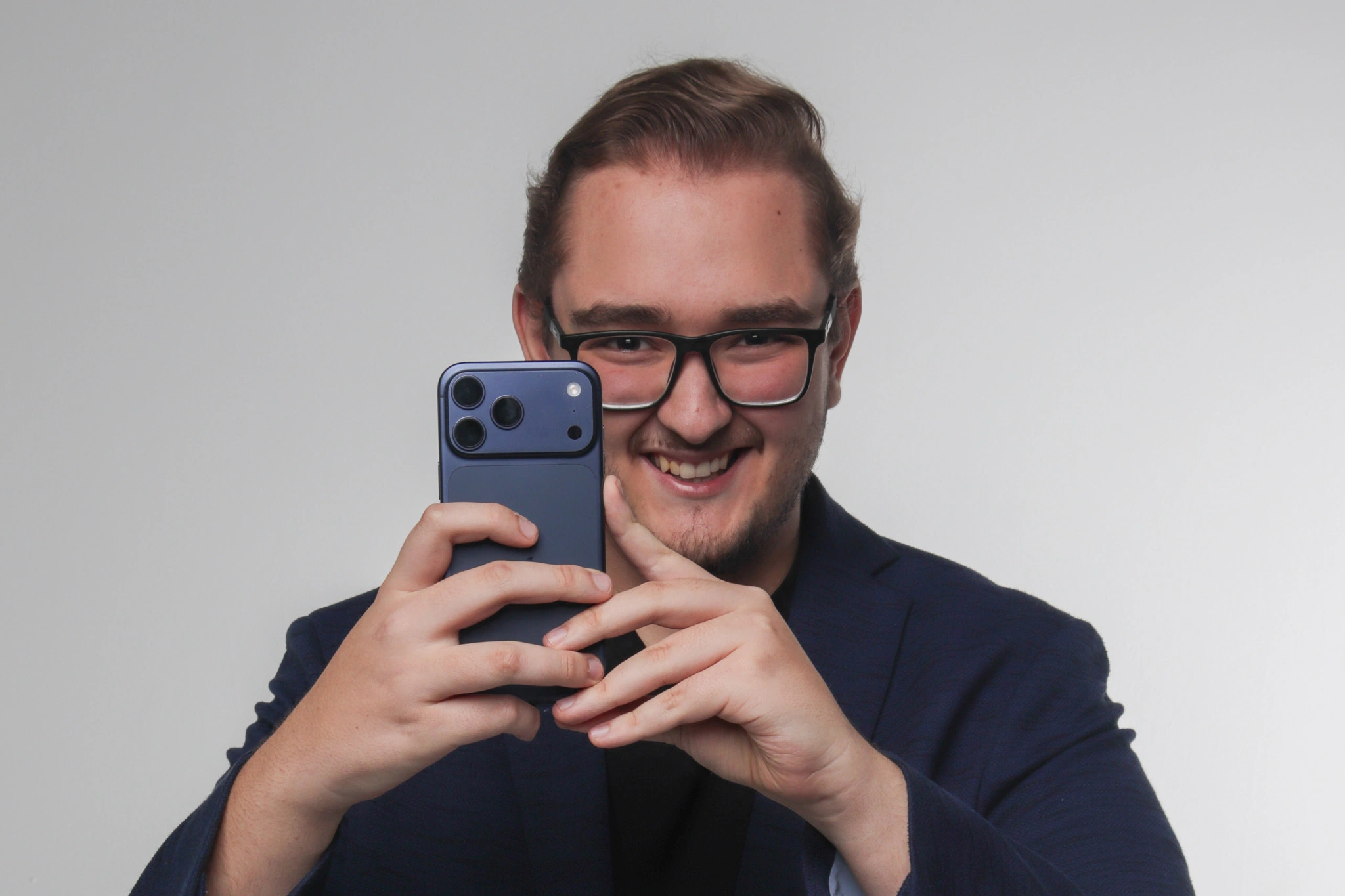 Quem é Pedro Kerche? O Profissional que Está Redefinindo o Social Media e a Presença Digital das Marcas
